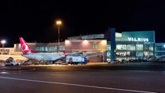 Vilnius Havalimanı, kaçakçı hava balonları nedeniyle kapatıldı