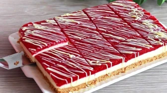 Yaz Aylarına Özel: Hafif ve Ferah İrmikli Tatlı Tarifi!