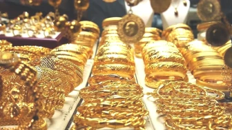 Çeyrek Altın Fiyatları Düşüşe Geçti! İşte 3 Şubat 2026 Güncel Rakamlar