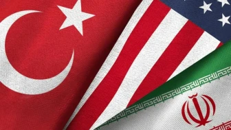ABD-İran Müzakereleri Tüm Dikkatleri Üzerine Çekerken, Türkiye Barış Aşamasında Öne Çıkıyor