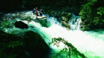 Rafting Yapılacak En Güzel Yerler: Türkiye’nin En İyi Rafting Noktaları