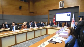 Recep Tayyip Erdoğan Üniversitesi Öğretim Üyesi TBMM’de Sunum Yaptı