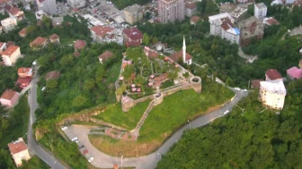 Rize Kalesi’nin Hikayesi: Karadeniz’e Hakim Tarihi Miras