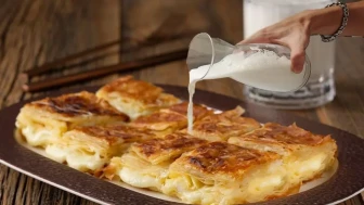 Bayburt'un Süt Böreği: Kolay Tarifi ile Şerbetli Tatlı Keyfi!