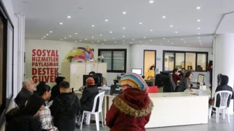 Emekli Destek Kartı'na başvurular sürüyor