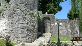 Rize’de Osmanlı Askerî Yapıları Var mı? Karadeniz’in Stratejik Mirası