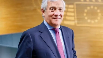 Tajani’den İtalyan kayakçı Brignone’ye tebrik