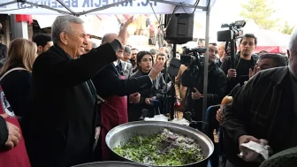 Başkan Yavaş, Hamsi Şöleni'nde Denizlerin Lezzetini Kutladı!