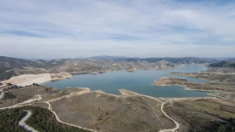 Gördes Barajı'nda Su Seviyesindeki Düşüşün Sebepleri Nedir?