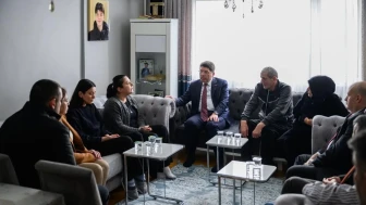 Adalet Bakanı Tunç, Atlas Çağlayan'ın ailesini ziyaret etti