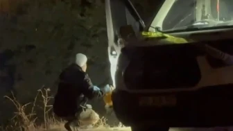 Denizli'de Bir Araçta Erkek Cesedi Keşfedildi: Olay Yeri İnceleme Başlatıldı