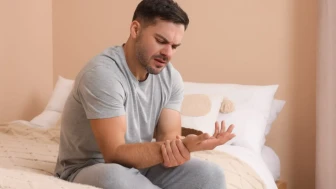 Ağrılarınızı Ertelemeyin: Eklem Rahatsızlıklarında İlaçsız Çözüm Yeterli Olabilir!