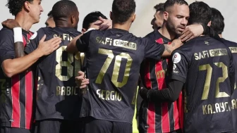 Fatih Karagümrük, Antalyaspor'u 1-0 mağlup ederek galibiyet hasretine son verdi!