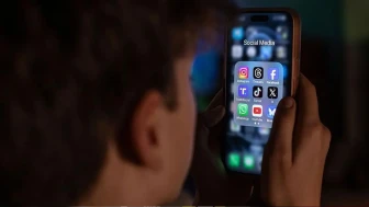 Polonya'da dikkat çeken anket: Halkın çoğunluğu sosyal medya kısıtlaması istiyor
