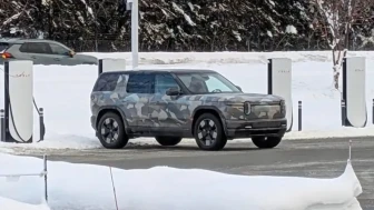 Rivian R2: Avrupa'ya özel uygun fiyatlı elektrikli SUV, zorlu iklim testlerinde!