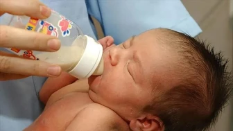 AB'den Şok Açıklama: Bebek Mamalarında Gizli Riskler Ortaya Çıktı ve Ürünler Toplatılmaya Başlandı!