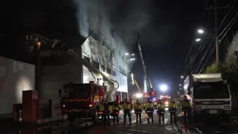 Güney Kore’deki fabrika yangınında 11 kişi hayatını kaybetti