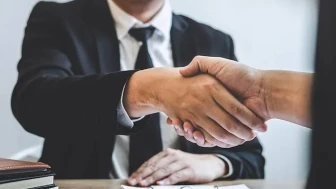 Romanya 2026'da 140 bin yabancı işçi alacak, maaşlar 800€-7.500€ arasında değişiyor!