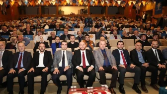 AK Parti Rize'de Mahalle ve Köy Başkanları Buluşması Yoğun İlgiyle Yapıldı