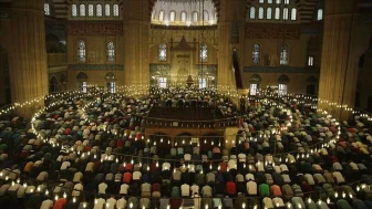 Bayram Namazı Nasıl Kılınır? Adım Adım Rehber!