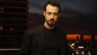 Mert Yazıcıoğlu Yeni Sevgilisiyle İlk Kez Görüntülendi: Ünlü İsimlerin Torunları Arasında Bir Bağ Var mı?