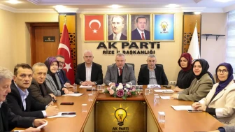 AK Parti Rize'de Belediye Meclisi için Önemli Toplantı Düzenlendi
