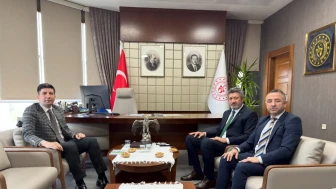 Güneysu’da Spor Yatırımları Masaya Yatırıldı: Yeni Tesisler İçin Yol Haritası Belirlendi