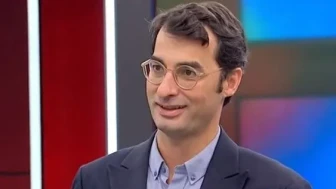 Mehmet Mustafa Açıkalın: Siyasi Kariyeri ve Hayatıyla İlgili Bilgiler