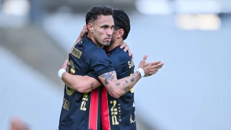 Fatih Karagümrük, Çaykur Rizespor'u Maçta Geçerek Umutlarını Yeniden Yeşertti!