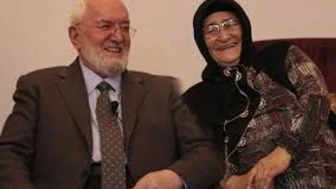 Necmettin Nursaçan'ın Eşi Pakize Nursaçan: Hayatı ve Vefat Tarihi