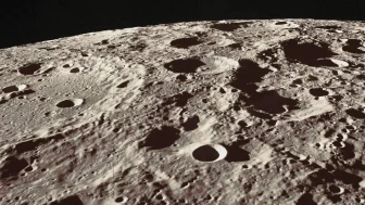 Çin'in Ay'da İki Yeni Mineral Bulduğu Açıklandı!