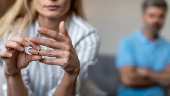 Araştırma Sonuçları: Boşanan Arkadaşlar, Çevresindekilerin Evliliklerini de Tehdit Ediyor!