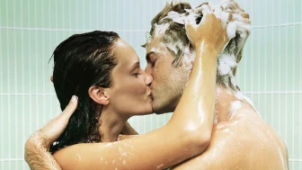 Porno İzlemek Zararlı mı? Neden Porno İzliyoruz?