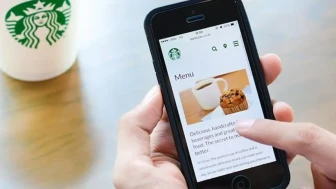 Starbucks Uygulaması ile İlk Ücretsiz Kahve Almanın Yolları: Nisan 2026'da Deneyin!
