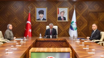 Rize Valisi Baydaş, 81 İl Valisiyle Birlikte Sosyal Risk Haritaları Üzerine Toplantı Gerçekleştirdi