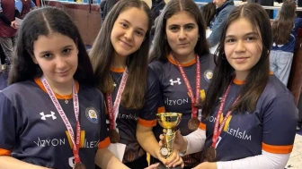 Rize'den Tarihi Başarı: 6 Okul Takımı Türkiye Şampiyonası'na Katılmaya Hak Kazandı!