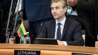 Budrys, Estonya Dışişleri Bakanı Tsahkna ile Tallin’de bir araya geldi