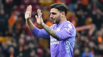 RAMS Park'ta Duygusal Anlar: Günay Güvenç Gözyaşlarını Tutamadı!