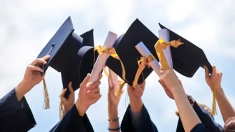 Rüyada Okulda Olmak, Sınıfa Girmek Ve Mezuniyet Görmek Ne İfade Eder?