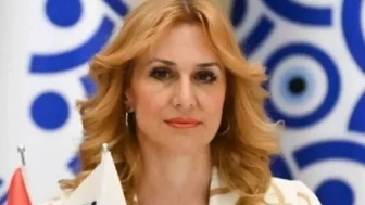 İpek Özkal Sayan Kimdir?