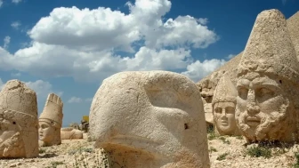 Nemrut Dağı nerede? Nemrut Dağı'na nasıl gidilir, güzel mi?