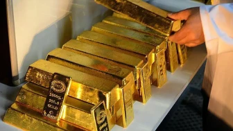 Altının kilogram fiyatı 6 milyon 895 bin liraya geriledi