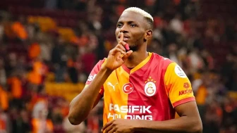 PSG'den Osimhen İçin Dev Teklif! Galatasaray Kararını Verdi