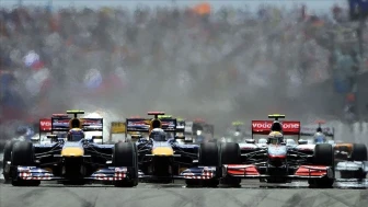 Formula 1 V8 motorlara dönüyor! O efsanevi ses yeniden pistlerde