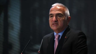 Kurban Bayramı Tatili Süresiyle İlgili Açıklama: Bakan Ersoy'dan Bilgi!