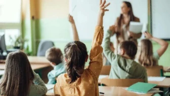 Veliler, Öğrenci Başına Eğitime Yıllık Hangi Miktarda Yatırım Yapıyor?