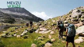 Rize'de Kamp Yapılacak En Güzel Yerler: Doğayla Baş Başa Tatil Arayanların Rehberi