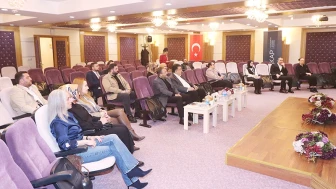 Rize'de Uluslararası Kongre: Ticaret ve Lojistikte Dijital Dönüşüm Öne Çıktı!
