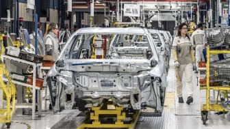 Türkiye'de sevilen otomotiv devi frene sert bastı: Planlarını tamamen iptal etti
