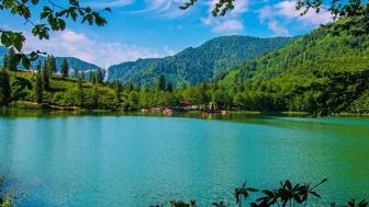 Borçka Karagöl Tabiat Parkı nerede? Borçka Karagöl Tabiat Parkı nasıl gidilir, güzel mi?